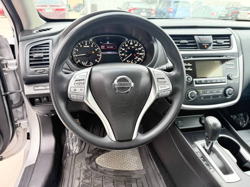 2016 Nissan Altima 2.5 S