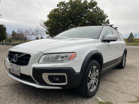 2013 Volvo XC70 for sale at Santa Barbara Auto Connection in Goleta CA