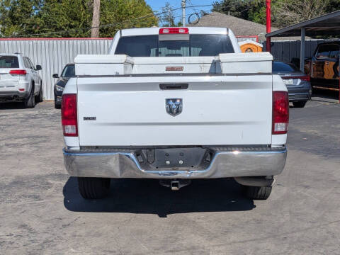 2019 RAM 1500 Classic