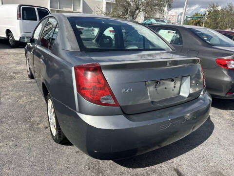 2004 Saturn Ion 2