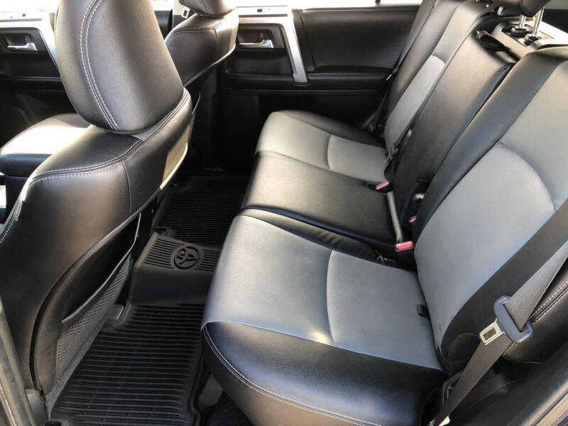 2017 Toyota 4Runner SR5 Premium