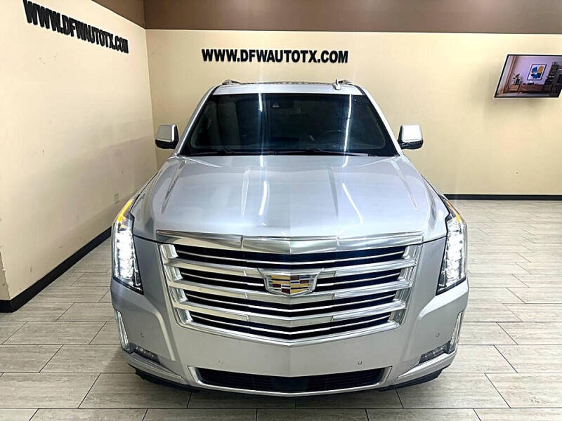 2017 Cadillac Escalade Platinum