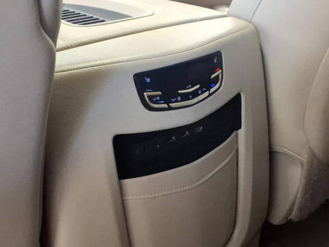 2019 Cadillac Escalade ESV Luxury