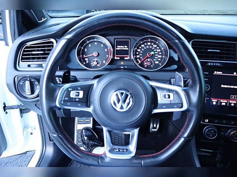 2021 Volkswagen Golf GTI Autobahn