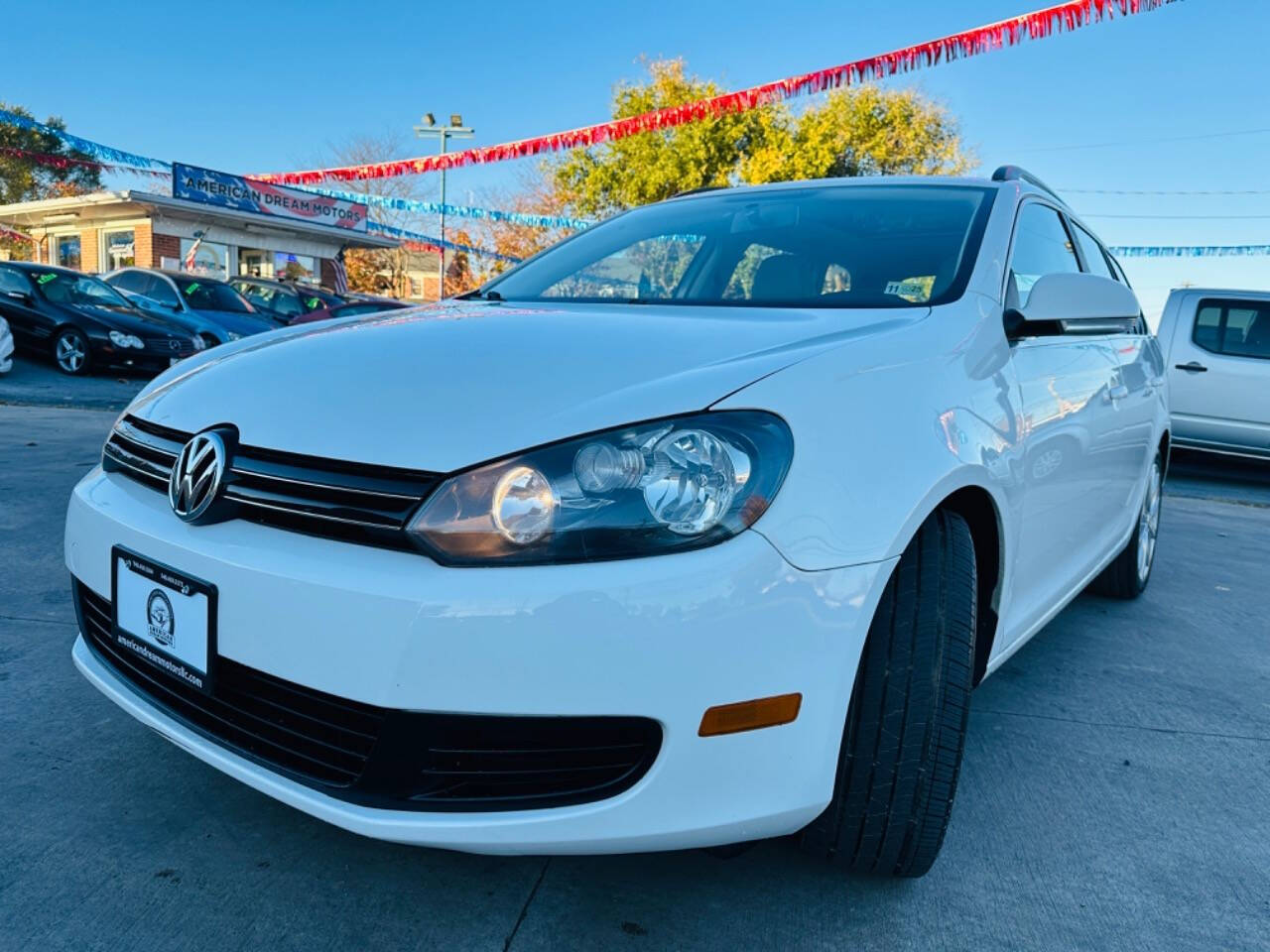 2011 Volkswagen Jetta for sale at American Dream Motors in Winchester, VA