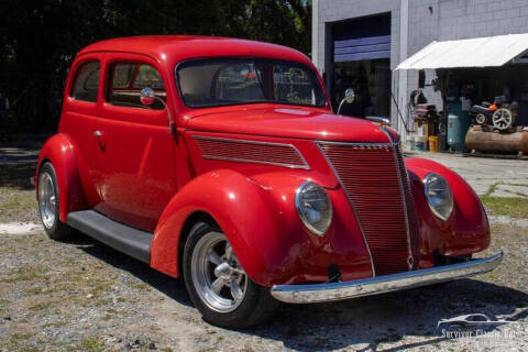 1937 Ford Tudor