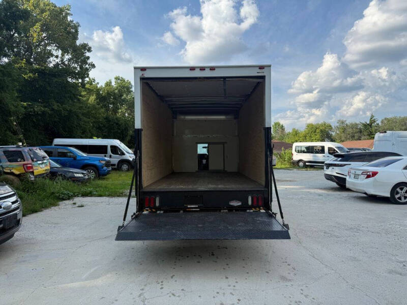 2016 Ford E-Series E-450 SD