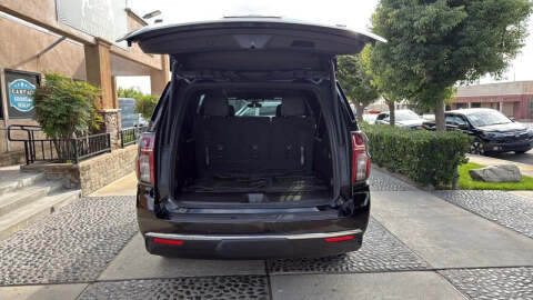 2021 Chevrolet Suburban LT