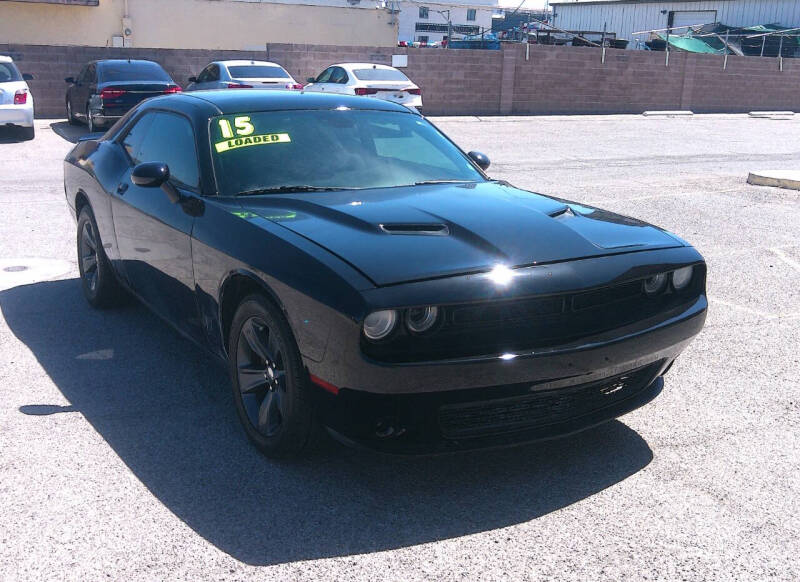 2015 Dodge Challenger SXT