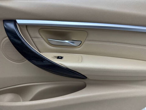 2016 BMW 3 Series 328i