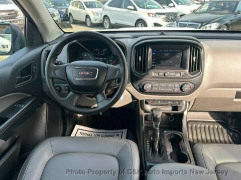 2022 GMC Canyon Elevation Standard