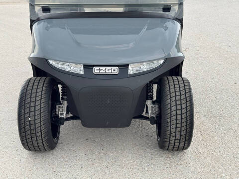 2026 E-Z-GO Freedom RXV