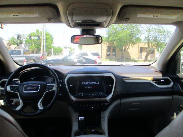 2019 GMC Acadia Denali