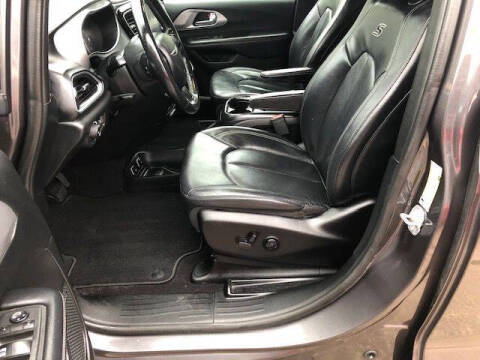 2018 Chrysler Pacifica Touring L Plus