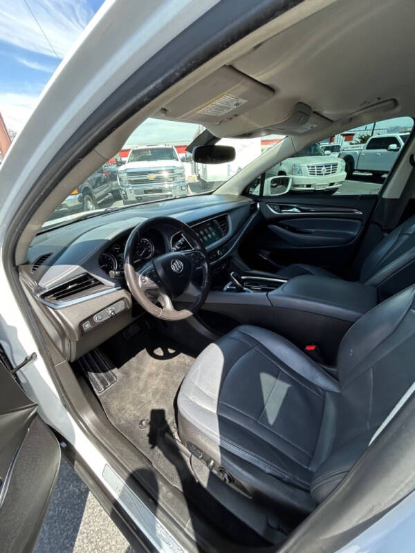 2019 Buick Enclave Essence