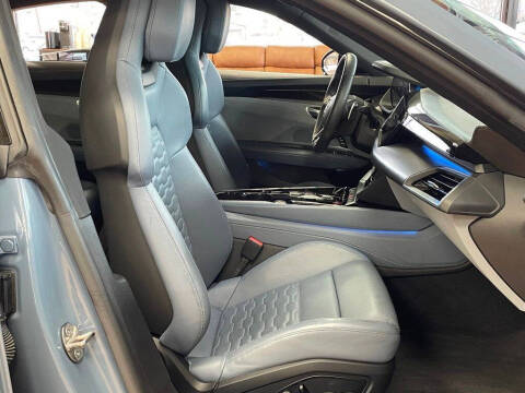 2022 Audi e-tron GT quattro Prestige