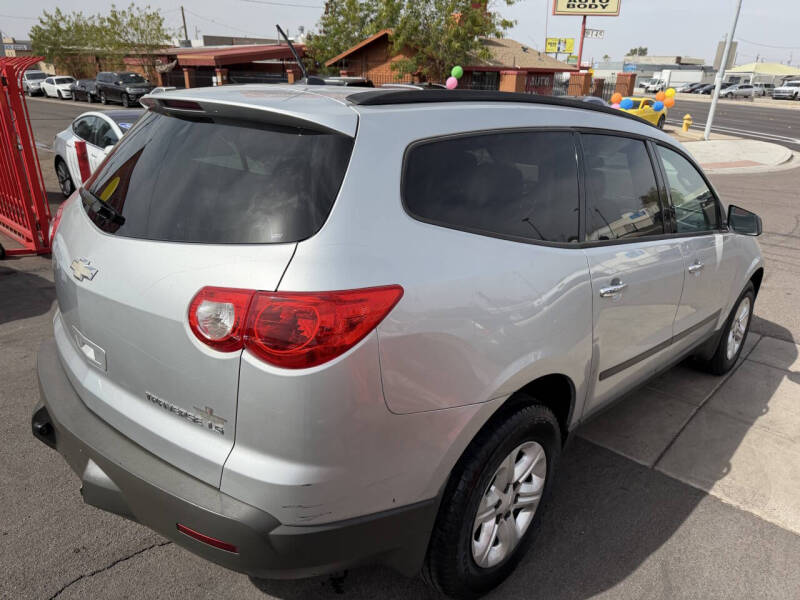 2012 Chevrolet Traverse LS