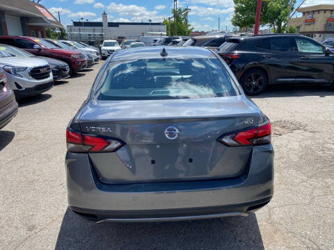 2021 Nissan Versa SV