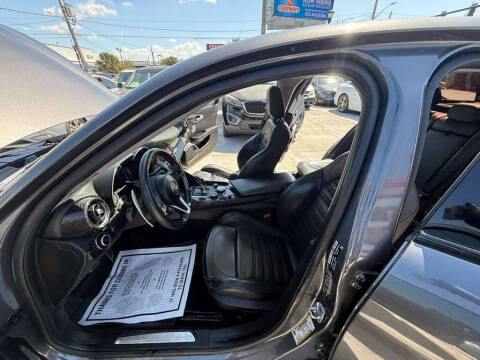 2017 Alfa Romeo Giulia Ti