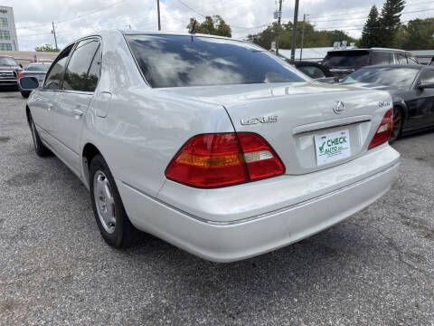 2002 Lexus LS 430