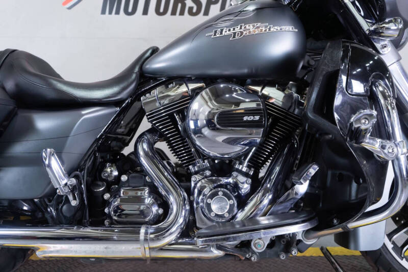 2016 Harley-Davidson Street Glide Special