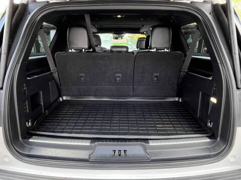 2018 Lincoln Navigator L Select