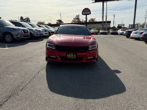 2016 Dodge Charger SXT