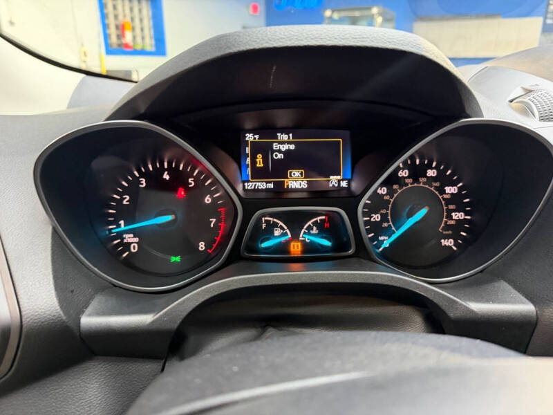 2017 Ford Escape SE