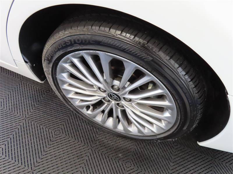 2022 Toyota Avalon Limited