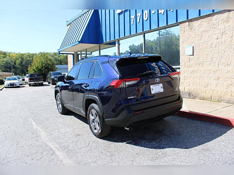 2022 Toyota RAV4 Hybrid XLE