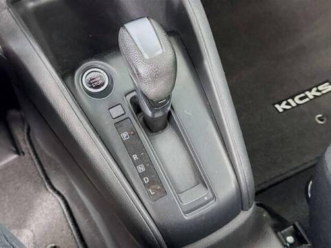 2023 Nissan Kicks S