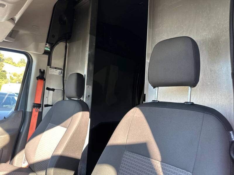 2020 Ford Transit 250