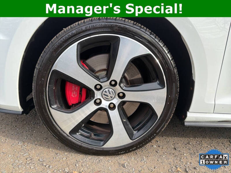 2017 Volkswagen Golf GTI SE