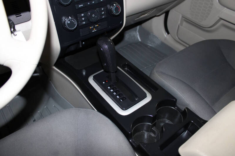2008 Ford Escape XLS