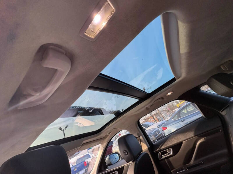 2020 Jaguar F-PACE 25t Premium