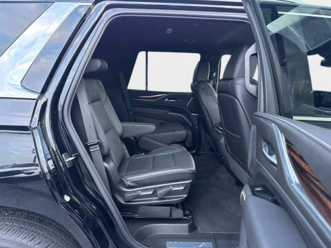 2024 Cadillac Escalade Luxury