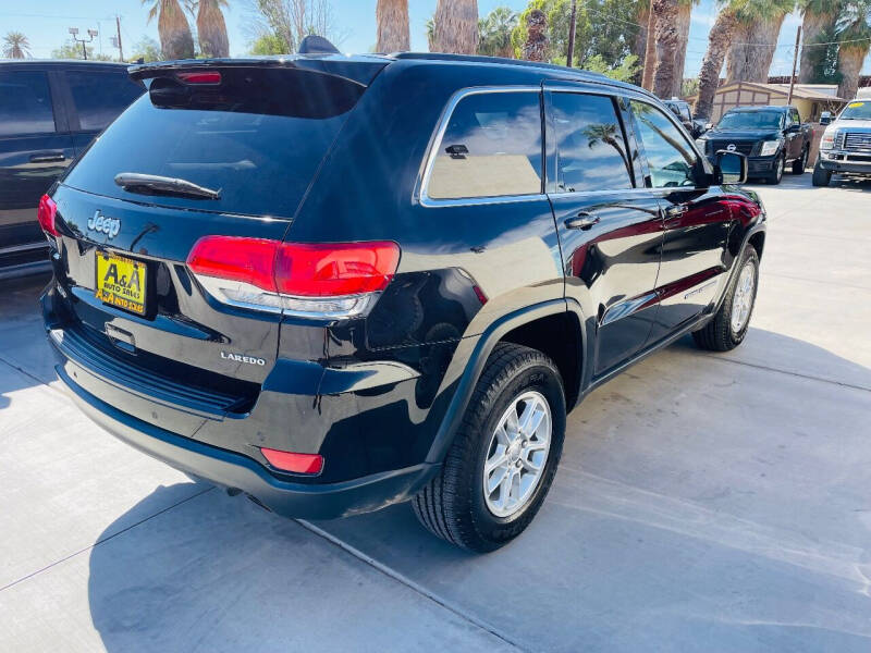 2019 Jeep Grand Cherokee Laredo