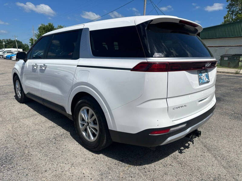 2024 Kia Carnival