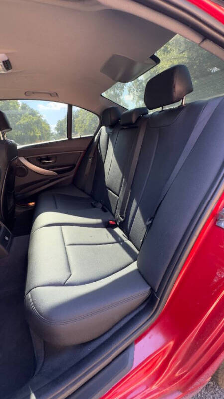 2012 BMW 3 Series 328i