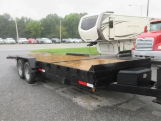 2022 MID STATE TRAILERS Mid State 22’ Tilt Deck E
