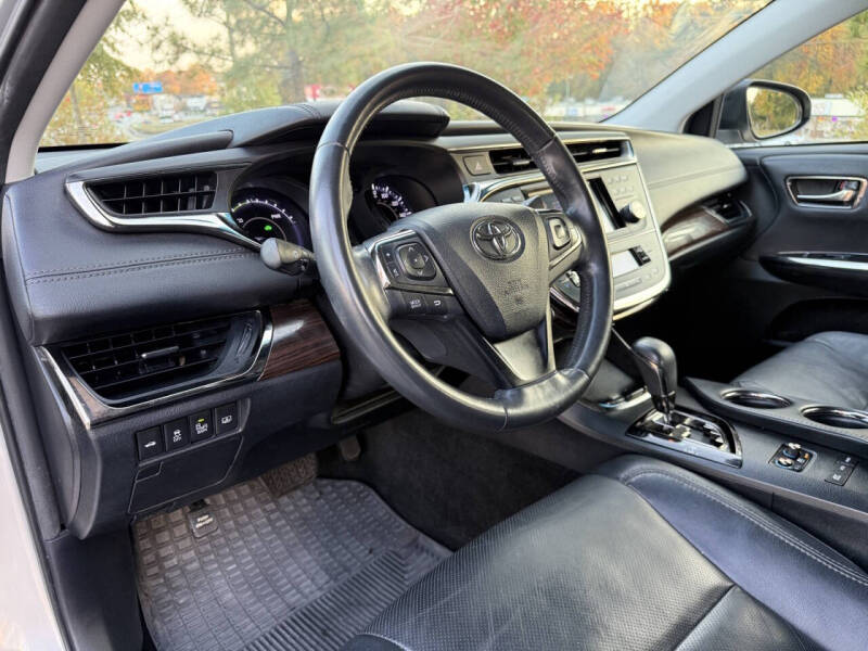 2013 Toyota Avalon Hybrid Limited