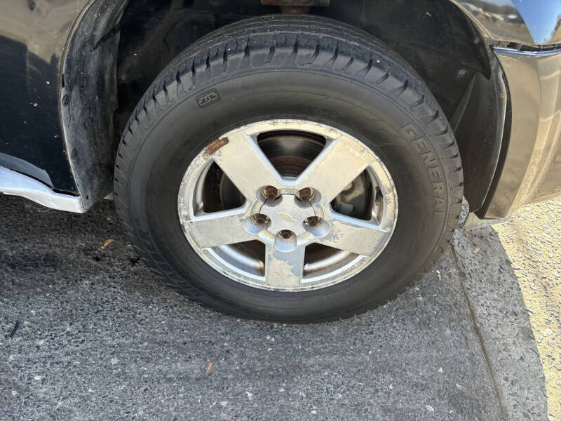 2005 Chevrolet Equinox LS