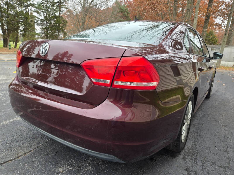 2014 Volkswagen Passat 2.5L S PZEV