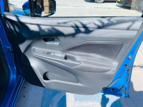 2021 Nissan Versa SV