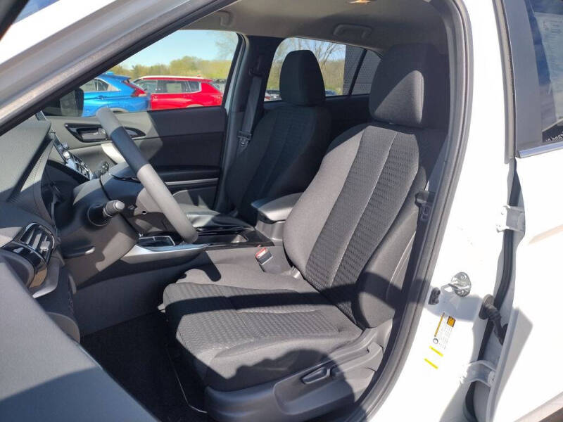 2026 Mitsubishi Eclipse Cross LE