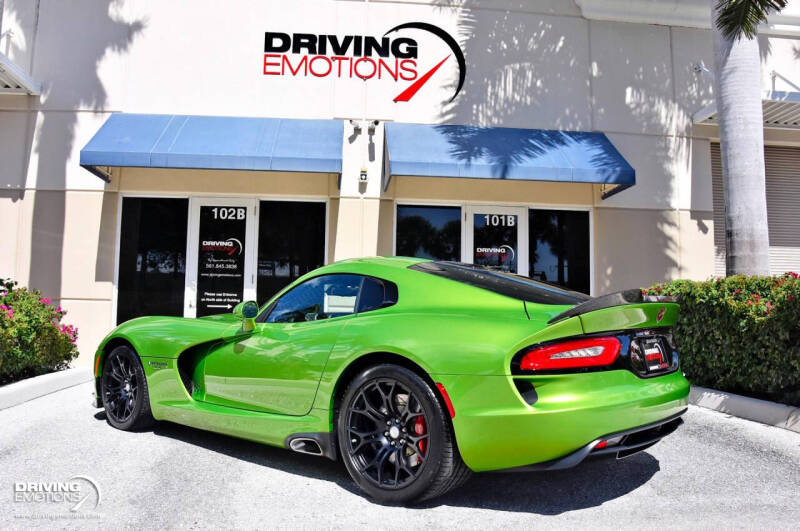 2017 Dodge Viper GTC