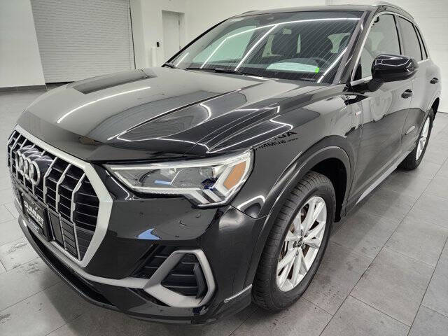 2024 Audi Q3 quattro S line Premium 45 TFSI