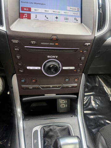 2016 Ford Edge Sport