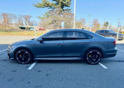 2017 Volkswagen Passat 1.8T R-Line