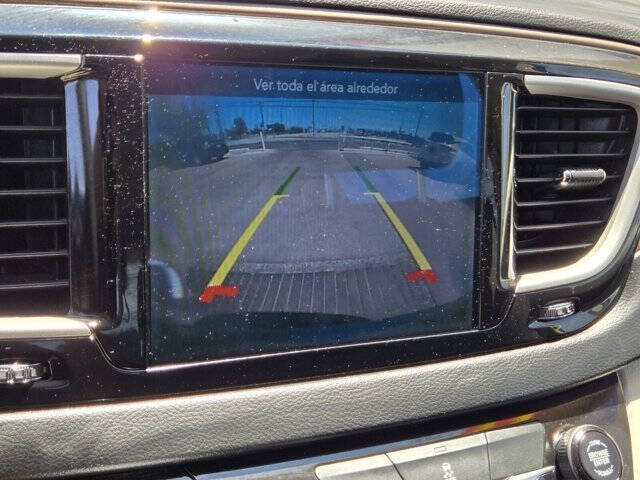 2017 Chrysler Pacifica Touring